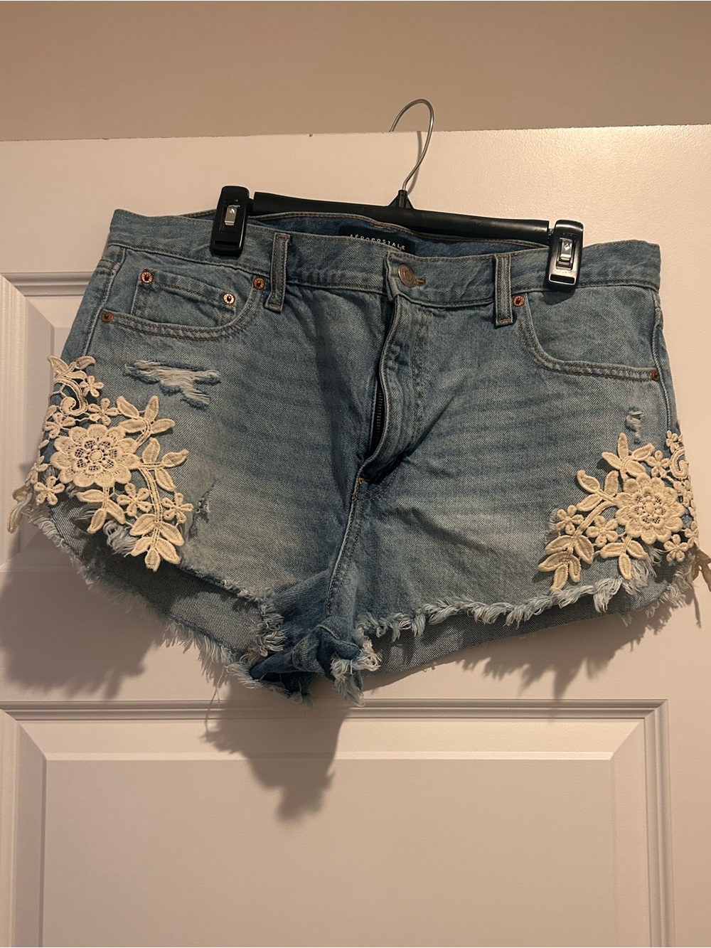 Aeropostale Light Blue Denim Shorts with Cream Floral Applique